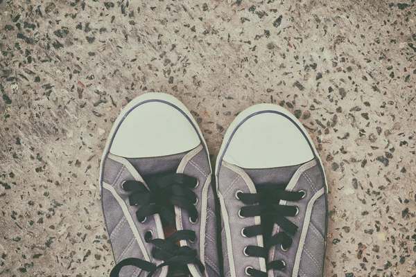 yıpranmış çift eski, spor ayakkabı