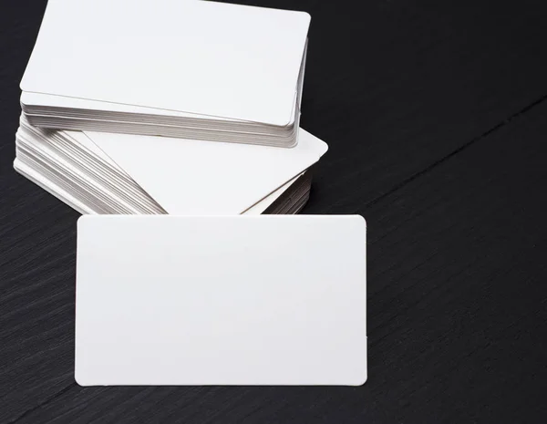 Pusty papieru prostokątnym wizytówki — Zdjęcie stockowe