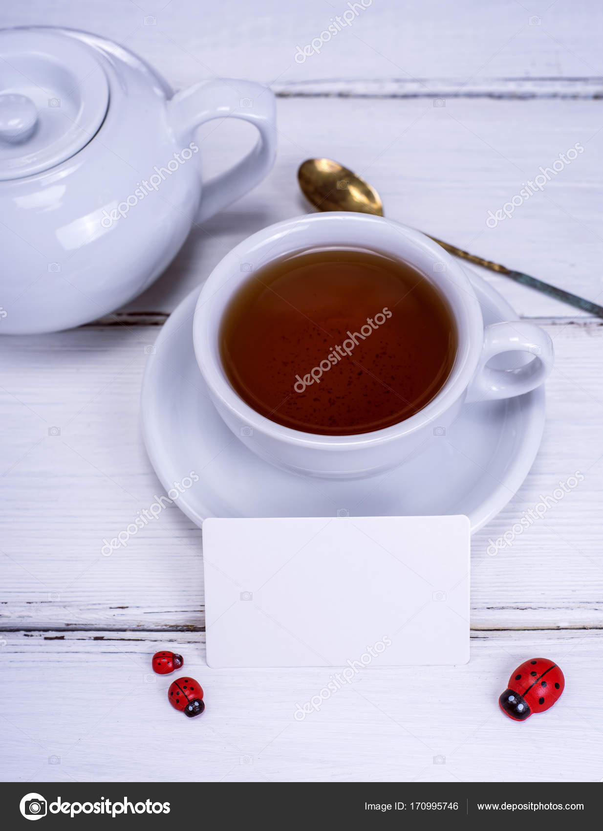 Kağıt Tabaktan Uçan Daire Yapımı Kağıt Tabaktan Uçan Daire Yapımı