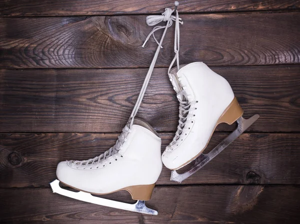 Women's white used leather skates — Stock Photo, Image