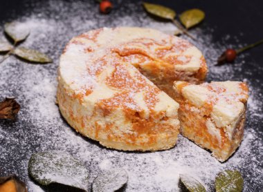 Kabak ile yuvarlak cheesecake 