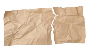 Beyaz bir sırt çantasına yapıştırılmış temiz, kahverengi bir kağıt parçası.