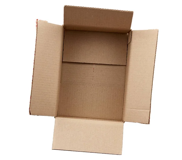 Открыть пустой коричневый прямоугольный картонный ящик для транспортировки товара — стоковое фото
