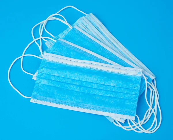 Stapel Medische Maskers Gemaakt Van Non Woven Materiaal Met Witte — Stockfoto