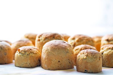 Paskalya, Paskalya kek veya Paskalya ev yapımı ekmek