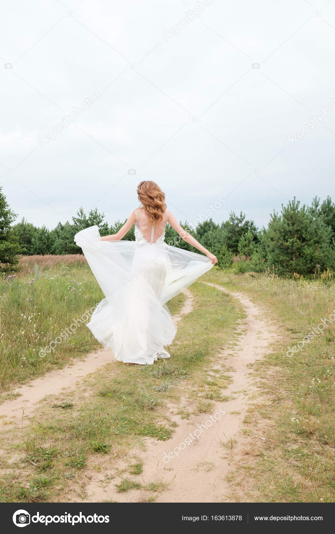 pretty woman wedding dress