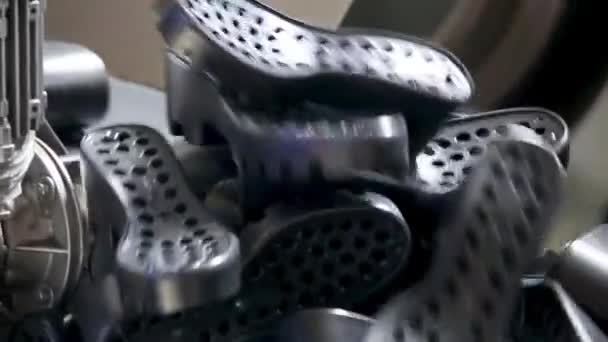 Soles drying machine in action. Slow motion — Stock Video