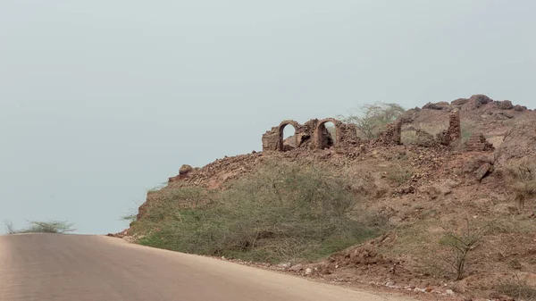 Farsça castel acient kalıntıları