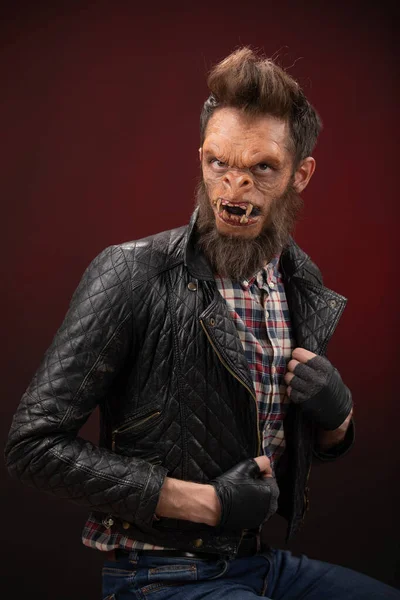 Portrait of Monkey man. Monkey man cinematic make-up for horror movie — Stockfoto