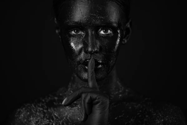 Art Photo Beautiful Woman Black Paint Face Sign Silence — Stock Photo, Image
