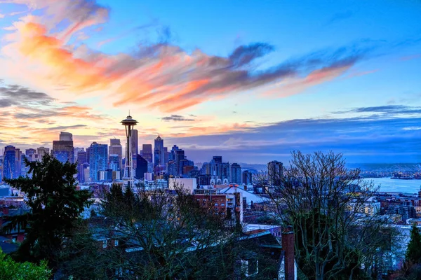 Sole che sorge su Seattle il mattino d'inverno — Foto Stock