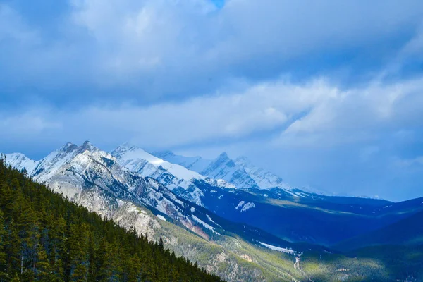 Canadian Rockies - Banff, Alberta, Canada — Stock Photo, Image