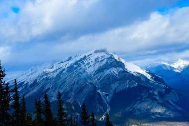 Kanada Kayalık Dağları - Banff, İngiltere