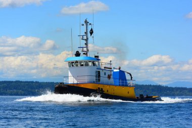 Okyanus gidiş Tug Puget Sound üzerinde çalışmalar devam etmektedir