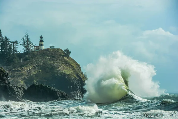 Quebrando Onda do Oceano em Ilwaco — Fotografia de Stock