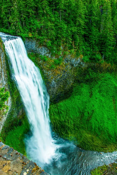 Majestic Salt Creek Falls - Parque Nacional Crater Lake, OR — Fotografia de Stock