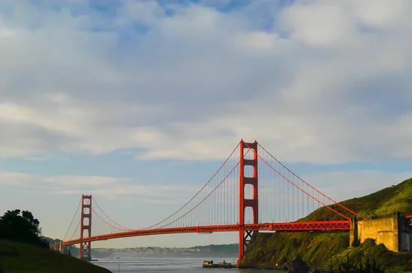 Ponte cancello dorato — Foto Stock