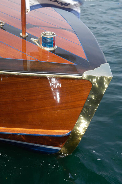 Classic Boat - Details