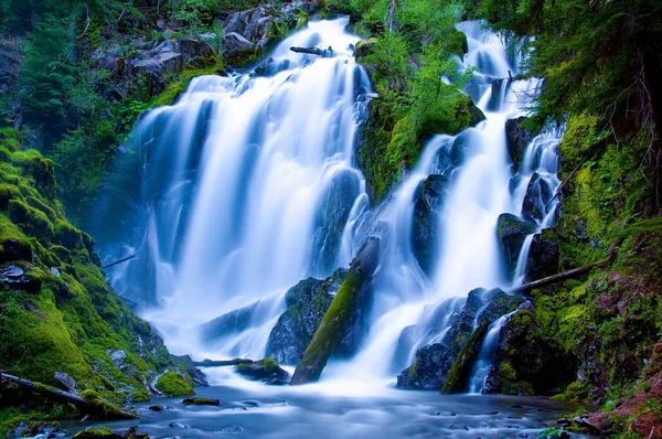 National Creek Falls no leste de Oregon — Fotografia de Stock
