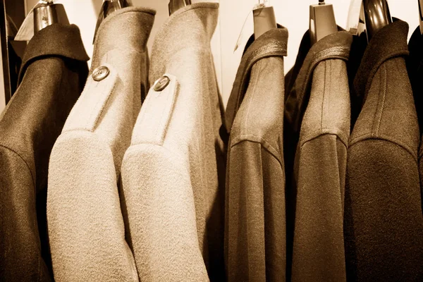 Пастельний Кольоровий Одяг Жіночий Одяг Відкритому Рейок — стокове фото