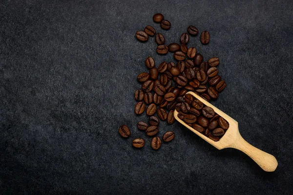布朗烘焙咖啡豆与副本空间 — 图库照片