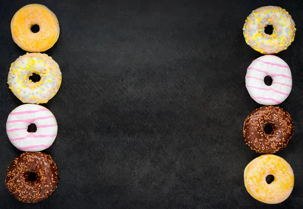 Kopierraum von Donuts in der Draufsicht — Stockfoto