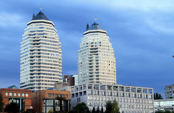 Vista de la Torre - símbolo de la ciudad Dnepr, Ucrania . — Foto de Stock