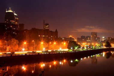  Görünüm akşam Dnipropetrovsk set of