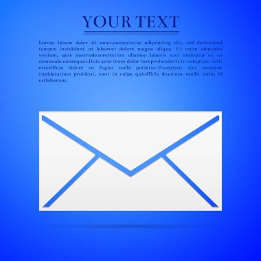 Zarf düz simgesi mavi zemin üzerine. Vektör çizim