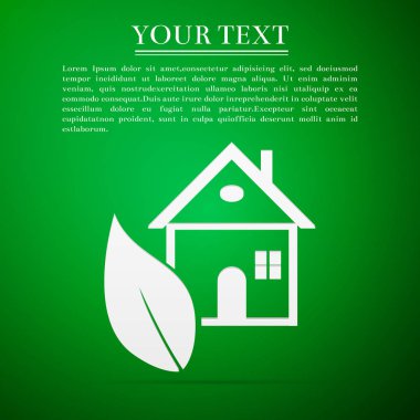 Eco House yeşil arka plan düz simgesi. Vektör çizim