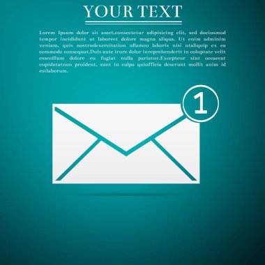 Alınan iletiyi kavramı. Yeni, e-posta gelen ileti, sms. Posta teslim hizmeti. Zarf düz simgesi yeşil zemin üzerine. Vektör çizim