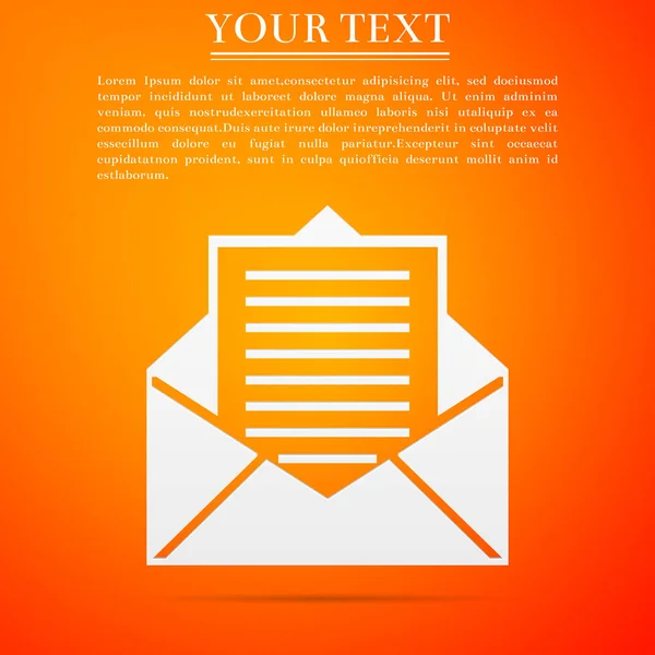 Post en e-mail pictogram geïsoleerd op een oranje achtergrond. Envelop symbool e-mail. E-mail bericht teken. Platte ontwerp. Vectorillustratie — Stockvector