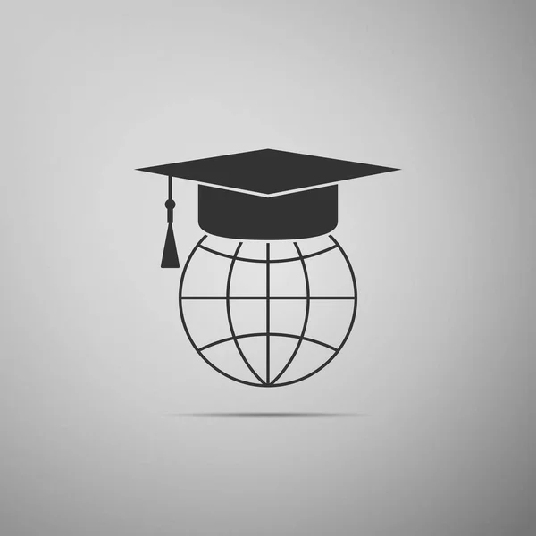 Capa de graduação no ícone do globo isolado no fundo cinza. Símbolo da educação mundial. Aprendizagem online ou conceito de e-learning. Design plano. Ilustração vetorial —  Vetores de Stock