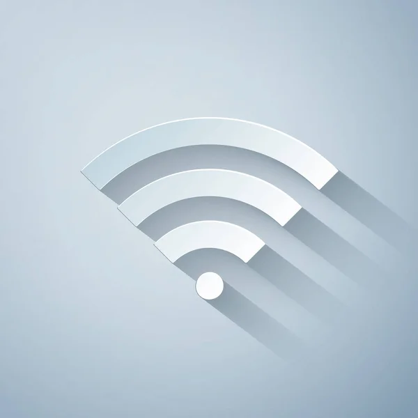 ペーパーカットグレーの背景に隔離されたWi-Fiワイヤレスインターネットネットワークシンボルアイコン。紙のアートスタイル。ベクターイラスト — ストックベクタ
