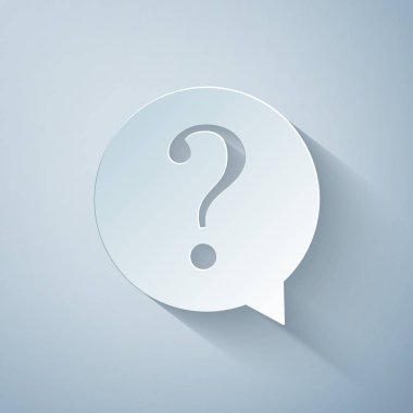 Kağıt kesiği Soru işareti gri arkaplanda izole edilmiş daire simgesi şeklinde. Tehlike uyarısı sembolü. Faq işareti. Dosyaları kopyala, sohbet balonu ve grafik web simgeleri. Kağıt sanatı tarzı. Vektör İllüstrasyonu