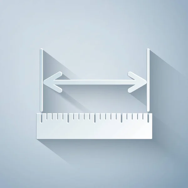 Découpe papier Icône mesurant la hauteur et la longueur isolée sur fond gris. Règle, règle droite, symbole d'échelle. Style art du papier. Illustration vectorielle — Image vectorielle
