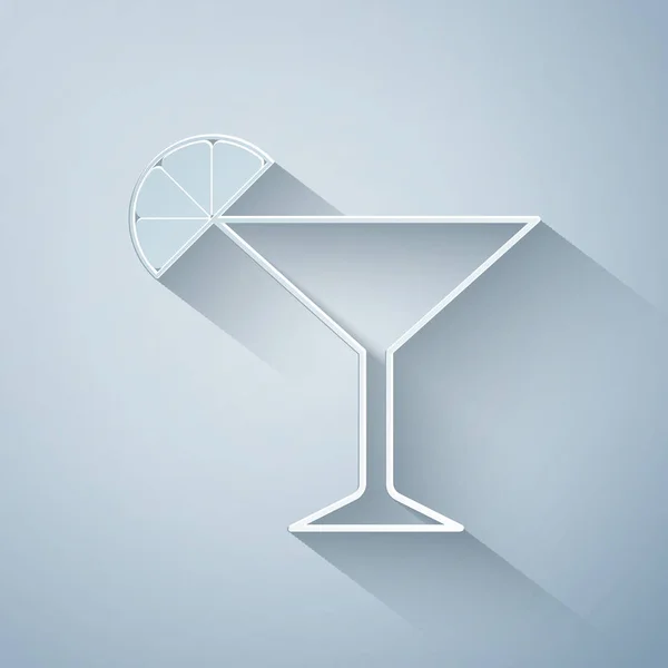 Paper cut Martini glass icon isolated on grey background. Cocktail with lime symbol. Paper art style. Vector Illustration — Stock Vector