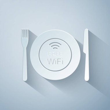 Kağıt kesimi Restoran Ücretsiz Wi-Fi alan simgesi gri arkaplanda izole edildi. Tabak, çatal ve bıçak işareti. Kağıt sanatı tarzı. Vektör İllüstrasyonu