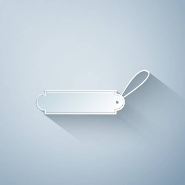 Kağıt kesimi Boş etiket şablon fiyat etiketi simgesi gri arkaplanda izole. Boş alışveriş indirimi etiketi. Şablon indirimli afiş. Kağıt sanatı tarzı. Vektör İllüstrasyonu