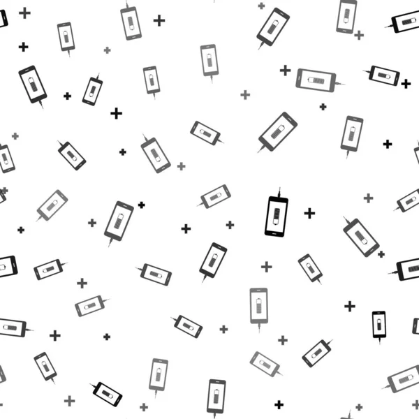 Czarny ikona ładowania baterii smartfona odizolowany bezproblemowy wzór na białym tle. Telefon z niskim naładowaniem akumulatora i złączem Usb. Ilustracja wektora — Wektor stockowy