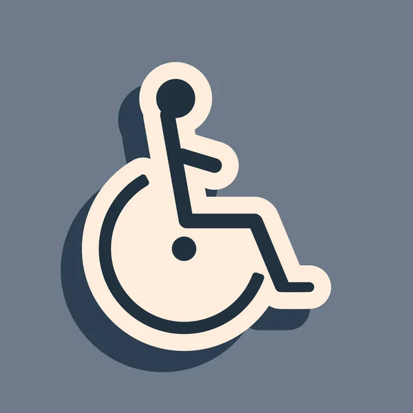 Siyah pasifleştirilmiş engelli simgesi gri arkaplanda izole edildi. Tekerlekli sandalye engelli işareti. Uzun gölge tarzı. Vektör İllüstrasyonu — Stok Vektör