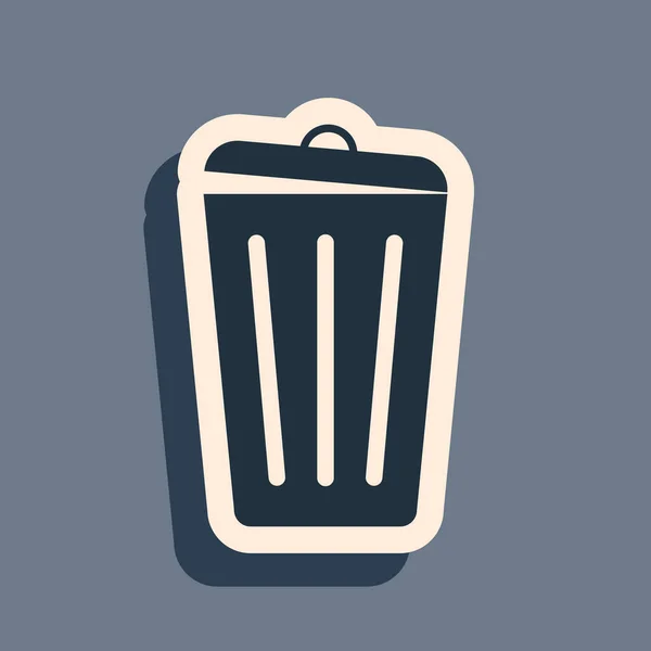 Черный мусорный бак значок изолирован на сером фоне. Знак мусорного бака. Reycle basket icon. Значок офисного мусора. Длинный стиль тени. Векторная миграция — стоковый вектор
