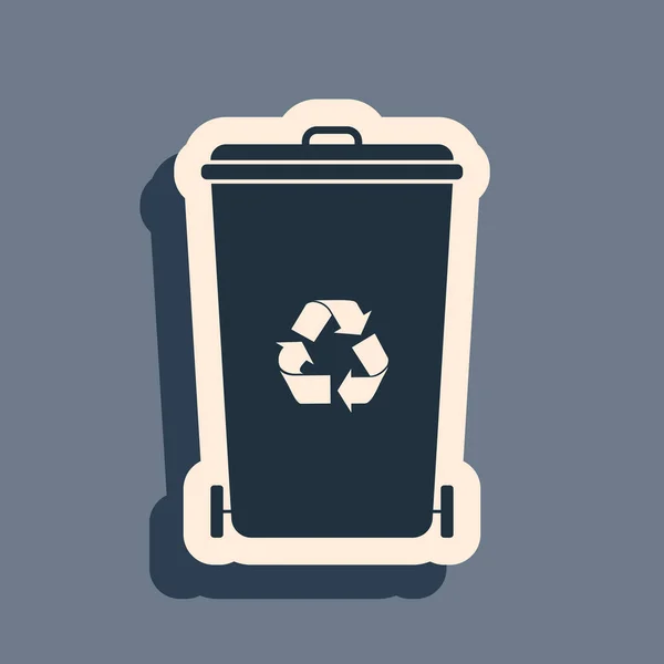 黑色回收箱与回收符号图标隔离在灰色背景 垃圾可以图标 垃圾箱标志 回收篮图标 长影子风格 病媒图解 — 图库矢量图片