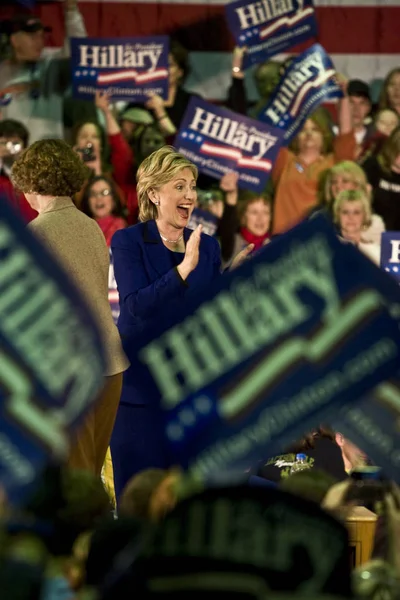 Hillary Clinton spreken — Stockfoto