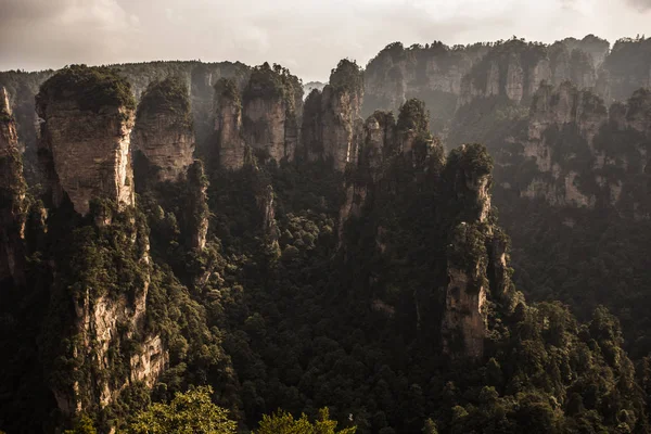 Čínská krajina v Zhangjiajie — Stock fotografie