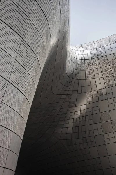 Dongdaemun projekt plaza — Zdjęcie stockowe