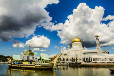 Sultan Omar Ali Saifuddin Camii