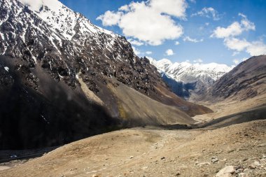 Karakurum sıradağlarının