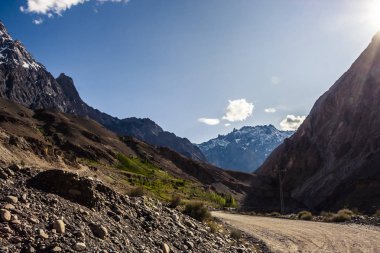 Görünümü kuzey Pakistan Karakurum karayolu boyunca