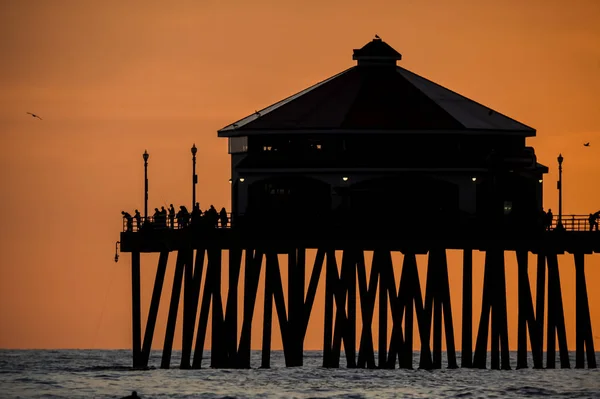 Pier op Hunrington strand — Stockfoto